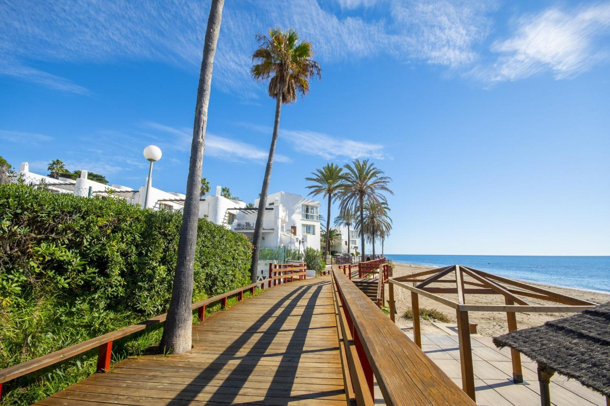 Centre Village Apartment La Cala De Mijas Exteriör bild